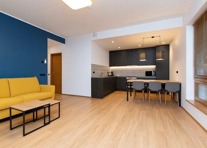 Self-Check-In 2 Bedroom Apartment With A Terrace And Free Parking